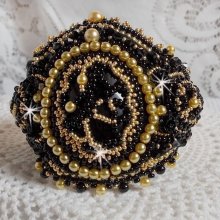 Cleopatra bracelet cuff embroidered with a black onyx, Swarovski crystals and seed beads